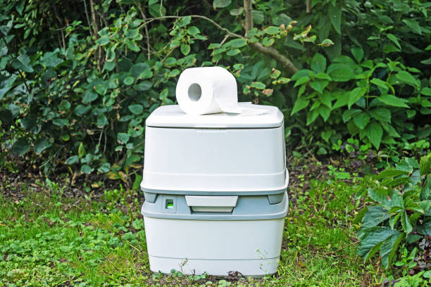 Best Luxury portable toilet rental  in Georgetown, IL